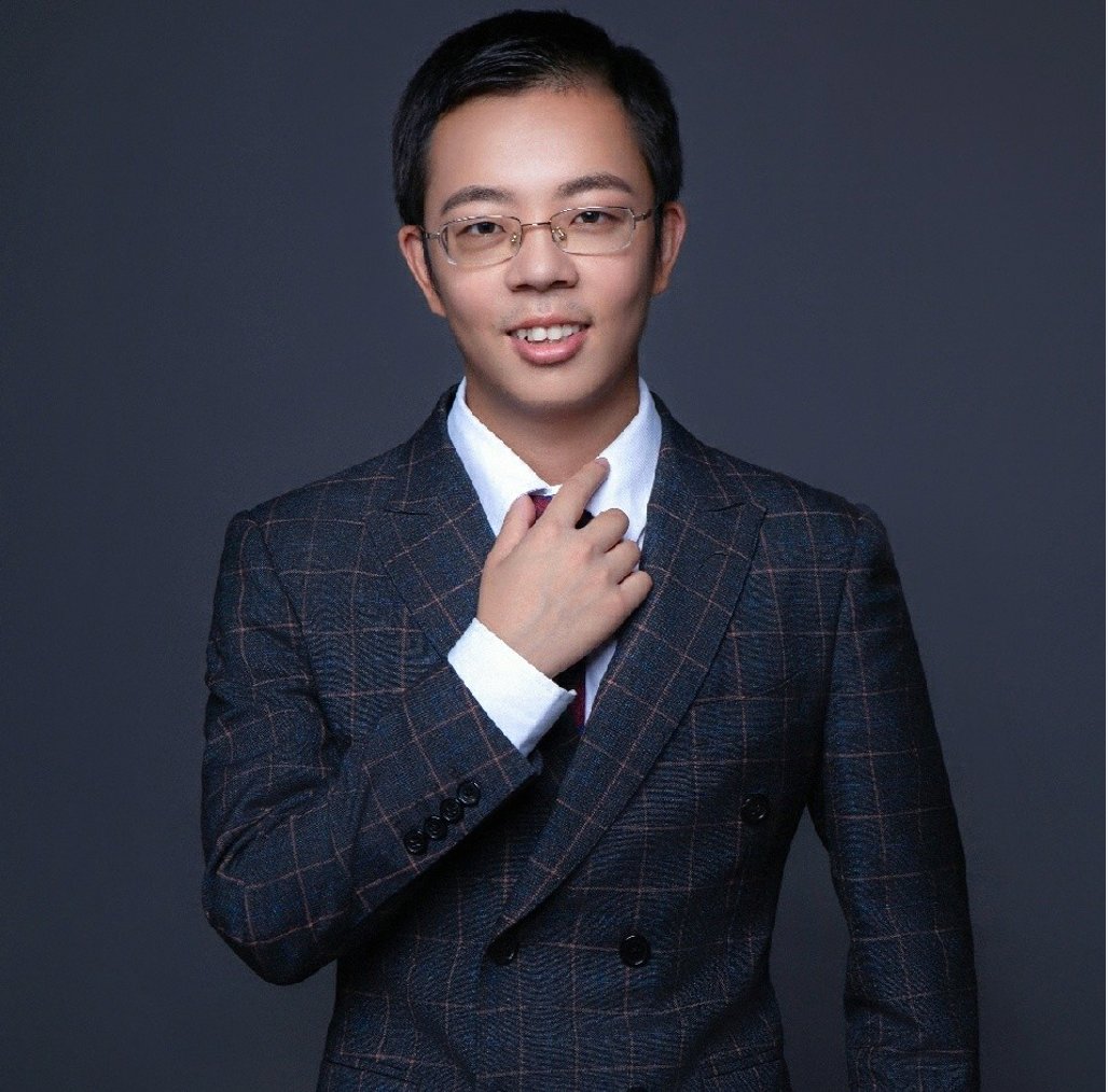 冉于琪律师职业照